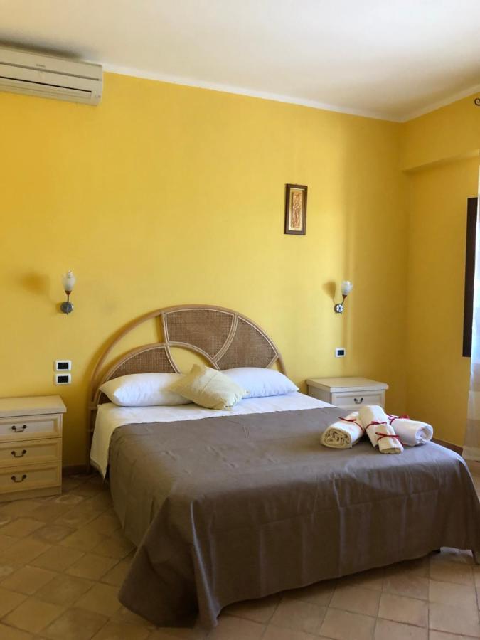Agriturismo Donna Germana Ciro Marina Ngoại thất bức ảnh