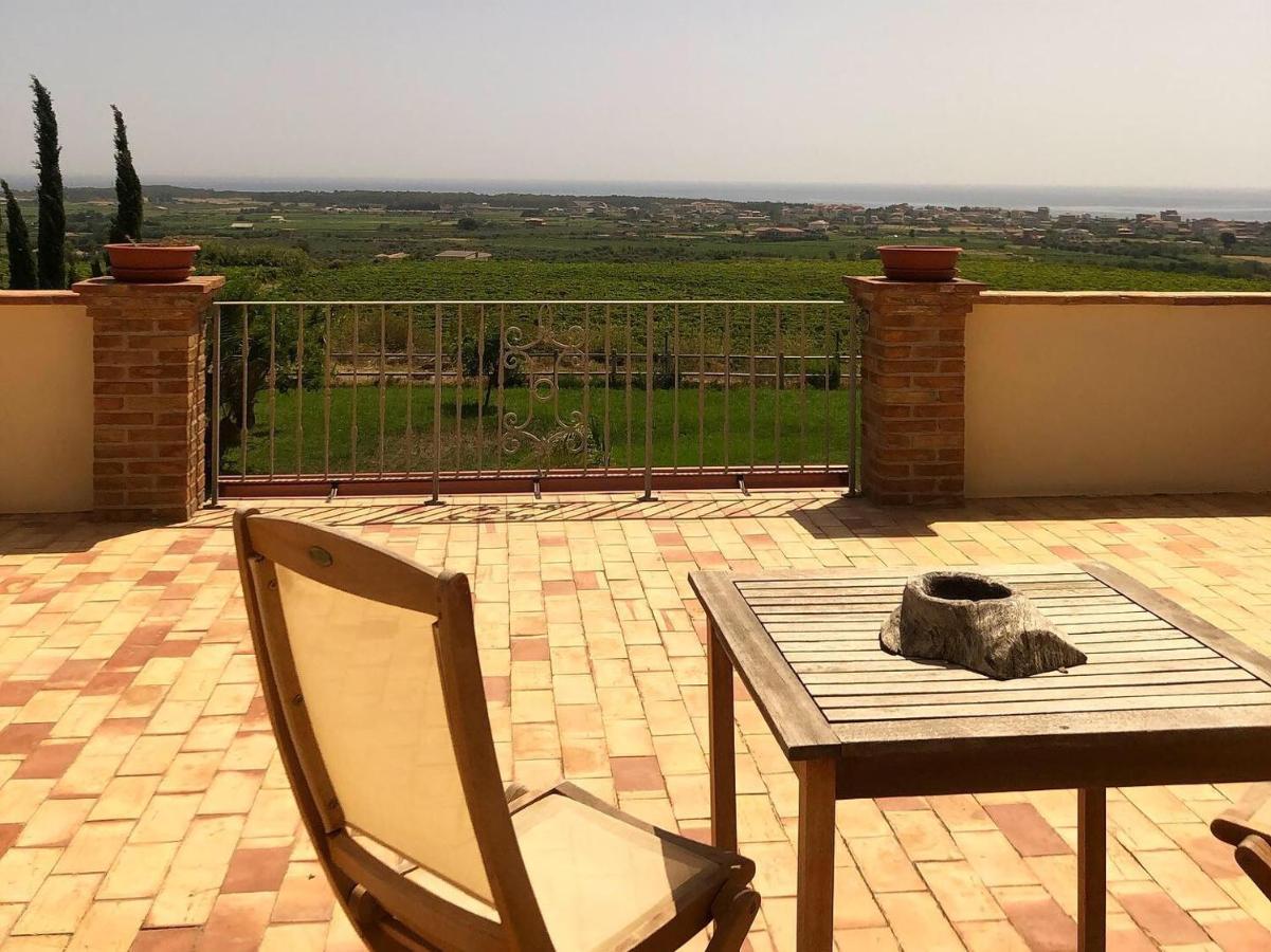 Agriturismo Donna Germana Ciro Marina Ngoại thất bức ảnh