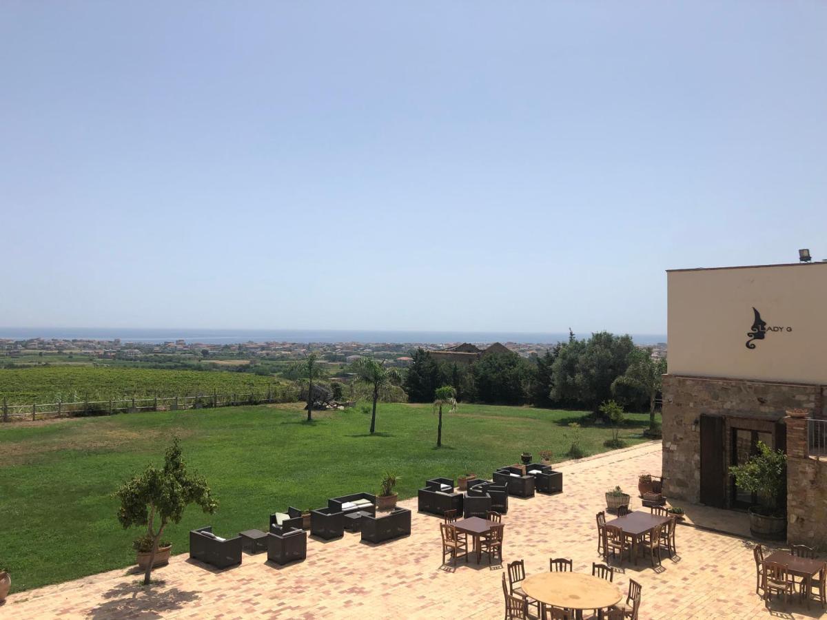 Agriturismo Donna Germana Ciro Marina Ngoại thất bức ảnh